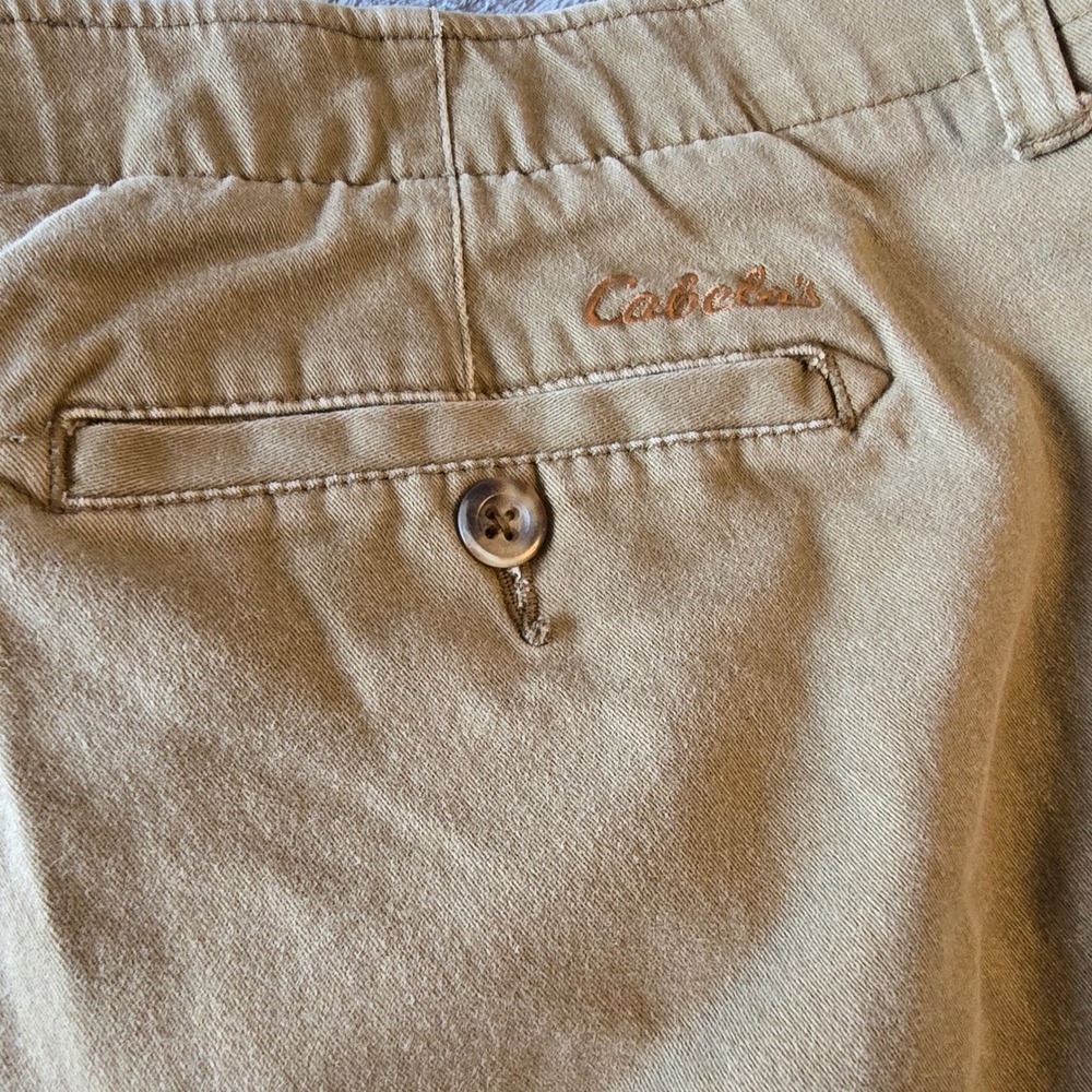 Cabelas Classic Fit Chino Pants Men 42x30 Khaki Tan Cotton Twill Stretch Comfort - Picture 13 of 16